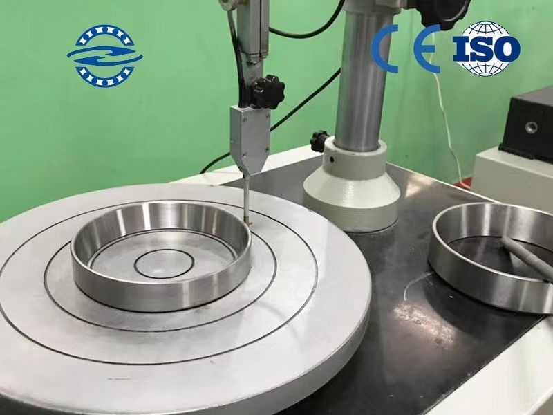 25X52X42 Dac25520042 바퀴 허브 베어링은 Isuzu 자동차 후륜 바퀴 베어링 DAC25520042 베어링에 적합합니다